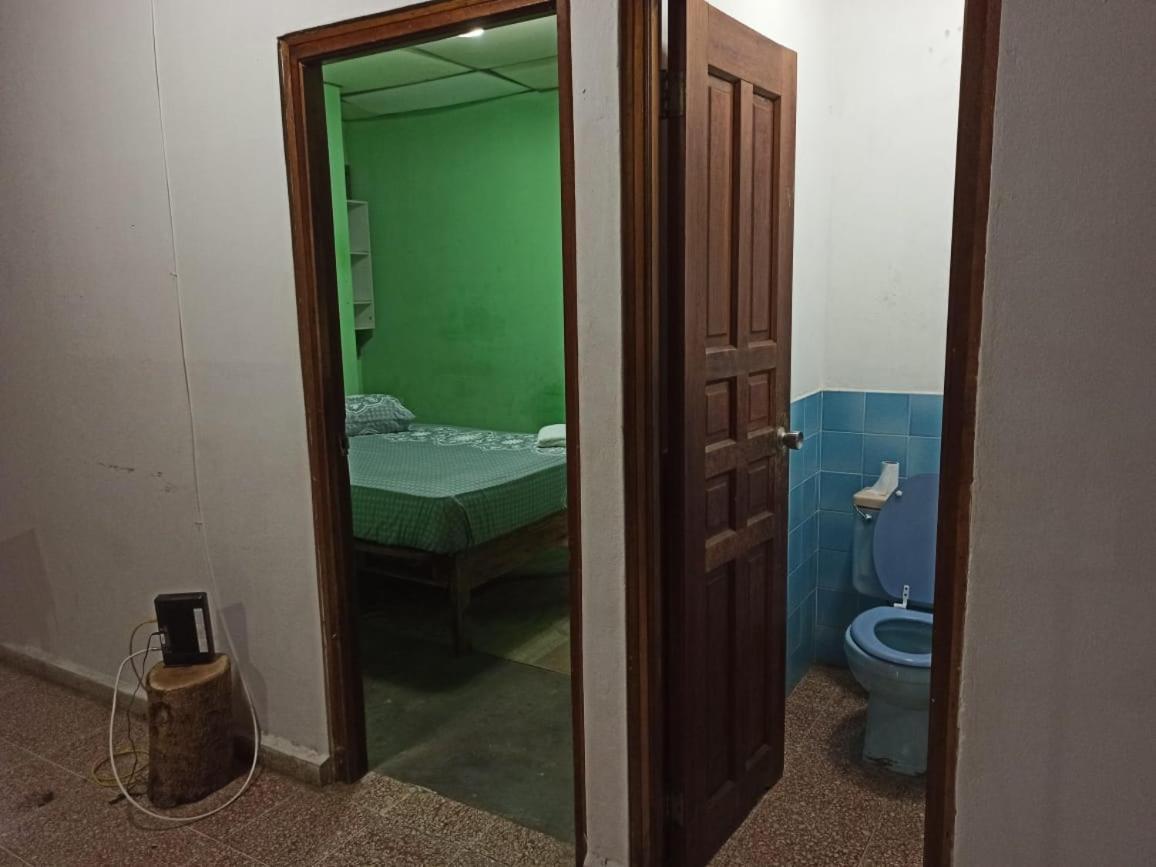 Hostal Familiar Argenal - David Esterno foto