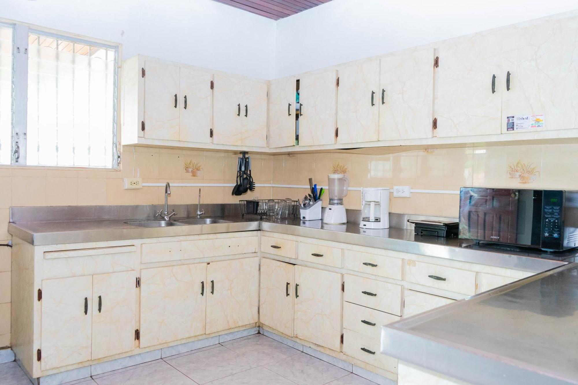 Hostal Familiar Argenal - David Esterno foto
