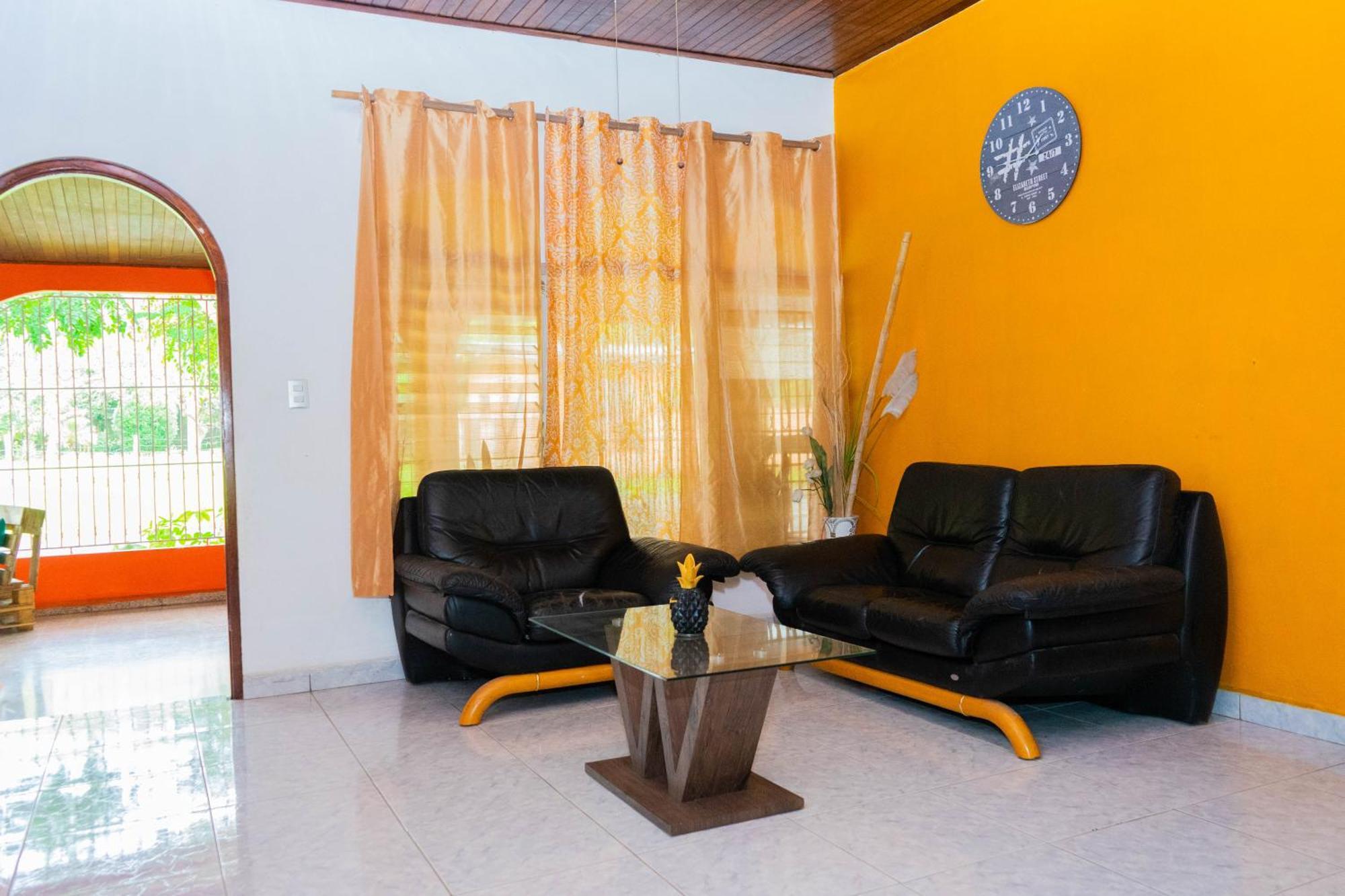 Hostal Familiar Argenal - David Esterno foto
