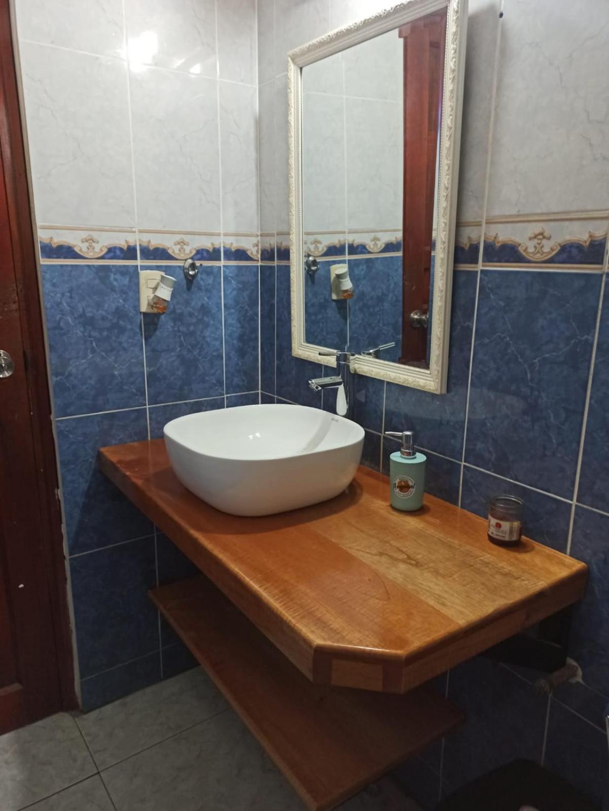 Hostal Familiar Argenal - David Esterno foto